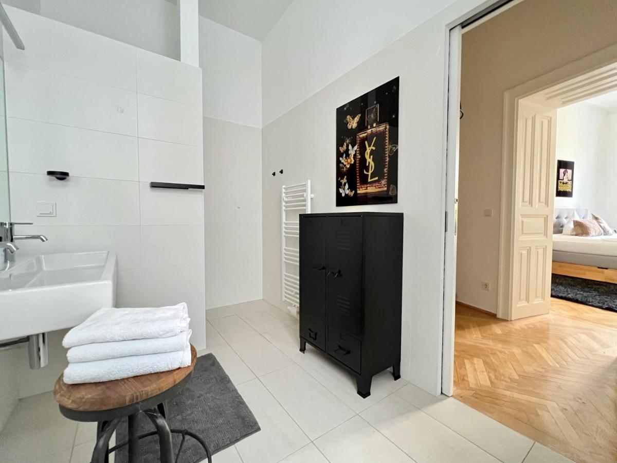Belle Art Design Suite Im Herzen Von Wien ภายนอก รูปภาพ